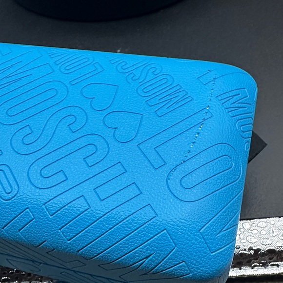 NWOT Moschino Black Sunglasses retail $148 - Picture 11 of 11